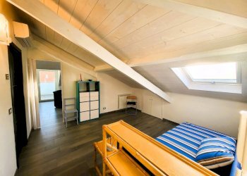 21.jpg - Attico Largo Parodi 4, San Bartolomeo al Mare - foto 23