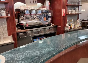 Bar - Tobacco - Ricevitoria via sestri, 46 
 Sestri Ponente, Genova (neighborhood Sestri Ponente) - photo 25