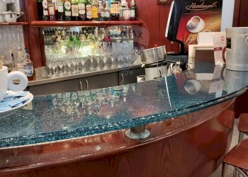 Bar - Tobacco - Ricevitoria via sestri, 46 
 Sestri Ponente, Genova (neighborhood Sestri Ponente) - photo 28