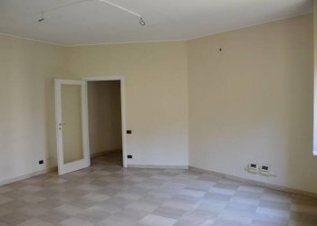 Quadrilocale via Luigi Borghi, 7, Gallarate - foto 9