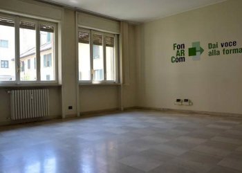 sala riunioni - Ufficio via Luigi Borghi, 7, Gallarate - foto 3