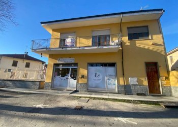 Casa indipendente viale Eloisia Barbaroux, 20, Carmagnola - foto 2