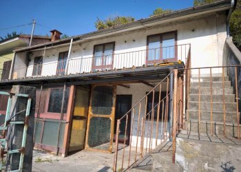 Casa semi indipendente via marinetto, 12, Perosa Argentina - foto 1