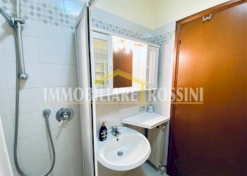 Bagno - Bilocale via Leopoldo Gasparotto, 57, Varese - foto 19