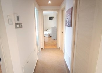 7 - CorridoioVistaCamere1.jpg - Appartamento via del mare, Lanciano - foto 7