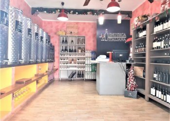 1.jpeg - Locale Commerciale VIA IMPERATORE ADRIANO, Tivoli - foto 1