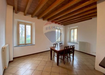 One-room apartment Sant'Ilario d'Enza, RE, Sant'Ilario d'Enza - photo 1