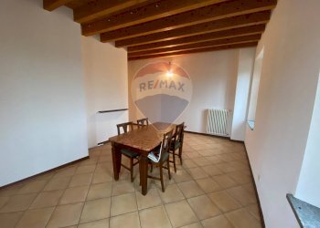 One-room apartment Sant'Ilario d'Enza, RE, Sant'Ilario d'Enza - photo 3