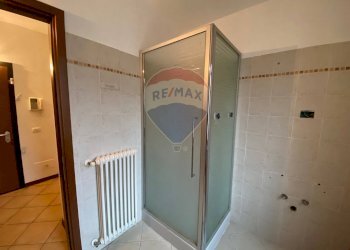 One-room apartment Sant'Ilario d'Enza, RE, Sant'Ilario d'Enza - photo 5