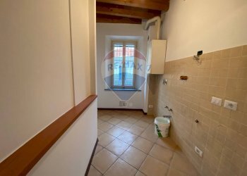 One-room apartment Sant'Ilario d'Enza, RE, Sant'Ilario d'Enza - photo 7