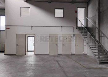 Locale Commerciale Via Cà Sordis, Montebello Vicentino - foto 3