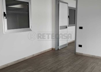 Locale Commerciale Via Cà Sordis, Montebello Vicentino - foto 9