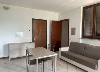 zona giorno /notte - Monolocale via per Cascina Centenara, 43, Lacchiarella - foto 6