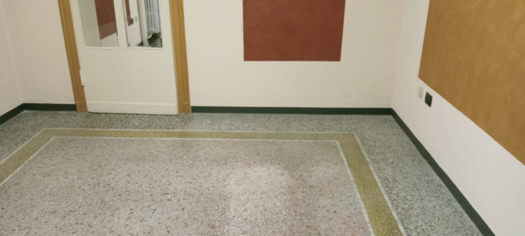 Negozio via Sebastiano Grandis, 34, Cuneo (zona Centro) - foto 1