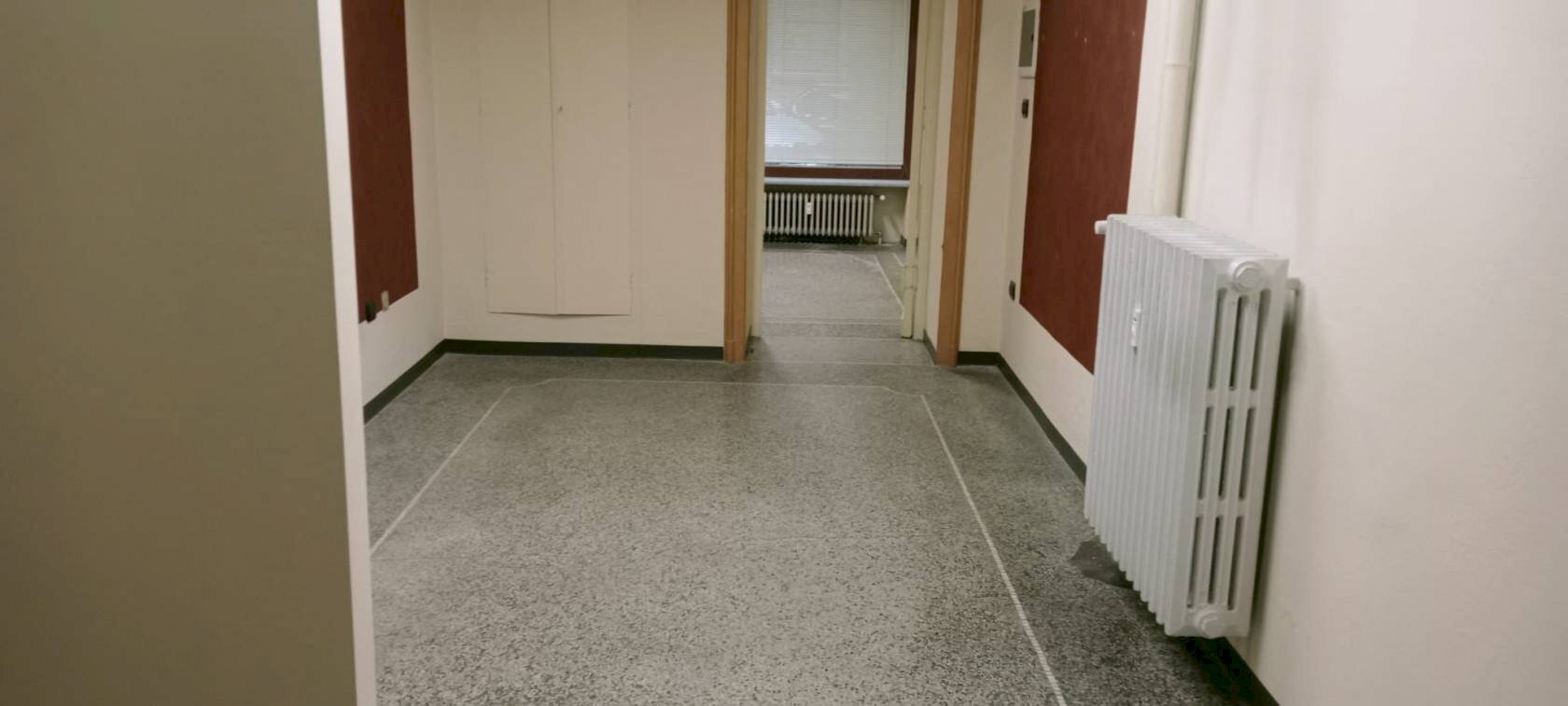 Negozio via Sebastiano Grandis, 34, Cuneo (zona Centro) - foto 2