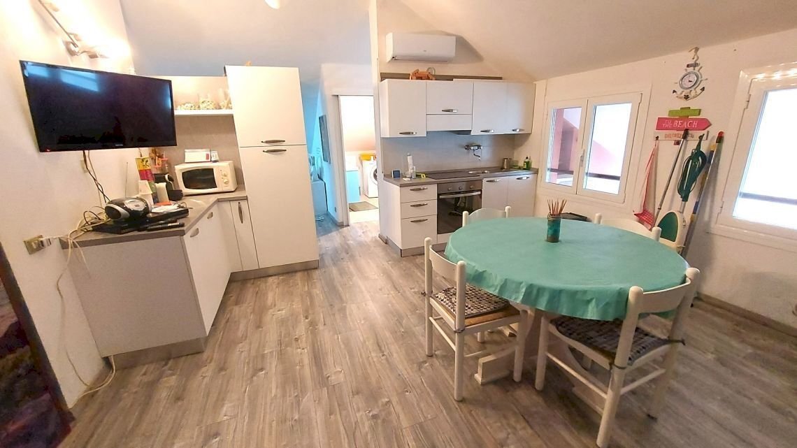 am12.jpg - Mansarda Ameglia - foto 1