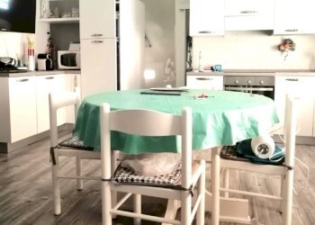 am10.jpg - Mansarda Ameglia - foto 11