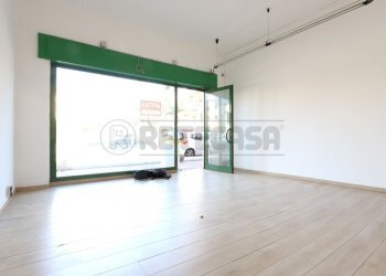 IMG_3864.JPG - Locale Commerciale Via Aurelio dall'acqua, Vicenza - foto 6