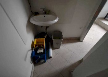 112841fc-d7b2-42ef-99de-aad8b9d6fc4a.jpg - Magazzino Viale del lavoro 9, Jesi - foto 3