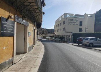 20230110_121509_compress76.jpg - Locale Commerciale C.SO UMBERTO I 448, Modica - foto 7