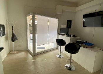 WhatsApp Image 2023-01-11 at 09.46.23 (1).jpeg - Locale Commerciale C.SO UMBERTO I 448, Modica - foto 9