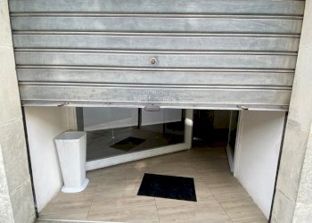 WhatsApp Image 2023-01-11 at 09.46.24 (1).jpeg - Locale Commerciale C.SO UMBERTO I 448, Modica - foto 12