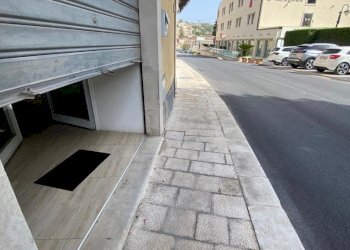 WhatsApp Image 2023-01-11 at 09.46.24.jpeg - Locale Commerciale C.SO UMBERTO I 448, Modica - foto 13