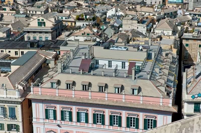 Three-room apartment Piazza Raffaele de Ferrari, 4, Genova (neighborhood Centro) - photo 3