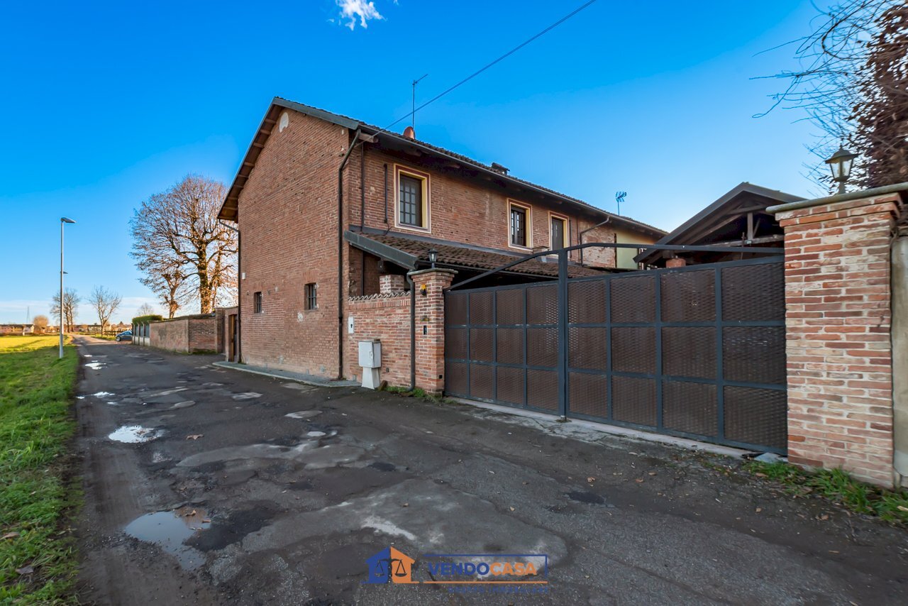 Casa indipendente Carmagnola - foto 1