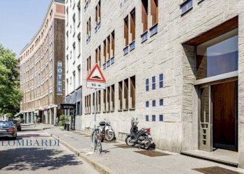 Locale Commerciale Via Santa Sofia, Milano - foto 1