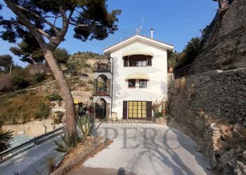 Villa Via Collasgarba, Ventimiglia - photo 18