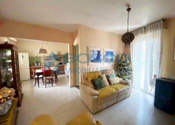 30.jpg - Quadrilocale Vezzano Ligure - foto 1