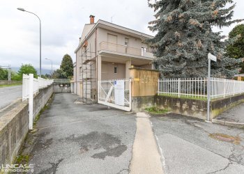 Box via Cesare Bollea, 16, Bricherasio - foto 1