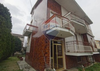 Casa indipendente Corso Acqui 
 Cristo, Alessandria, Alessandria - foto 6