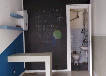 Fondo - Locale Commerciale Viale della Libertà  6, Livorno - foto 5