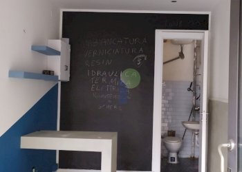 Fondo - Locale Commerciale Viale della Libertà  6, Livorno - foto 6