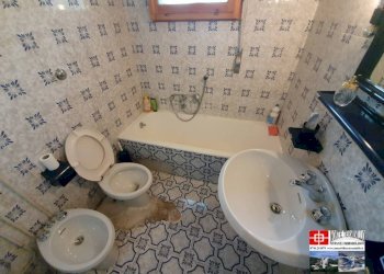 Bagno - Quadrilocale via dei Bucaneve, Rieti - foto 9