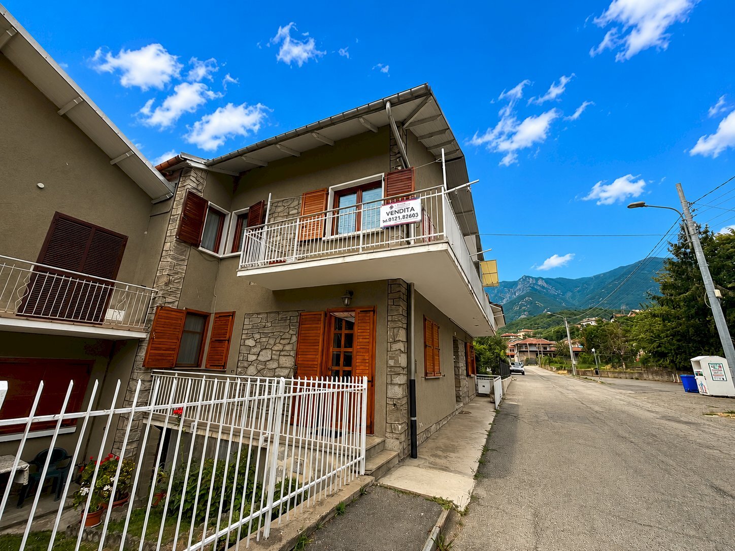 Three-room apartment via Trento, 15, Perosa Argentina - photo 1