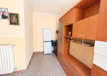 Three-room apartment via Trento, 15, Perosa Argentina - photo 11