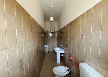 bagno - Three-room apartment Via Duca D Aosta, 8, Perosa Argentina - photo 22