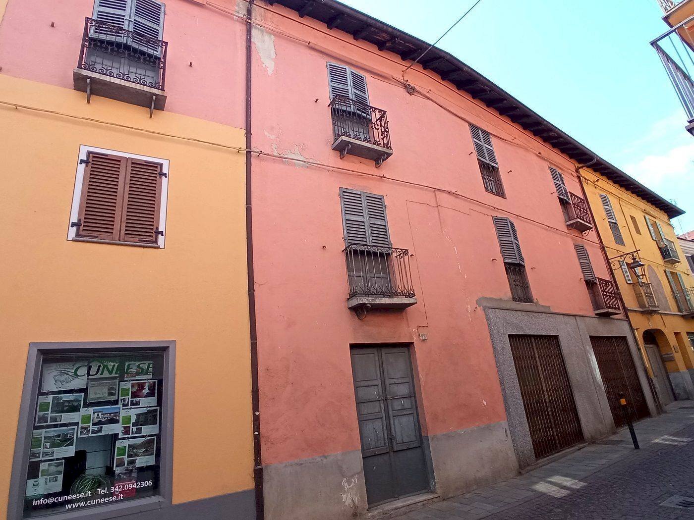 facciata esterna - Independent house via Guglielmo Marconi, 95, Borgo San Dalmazzo - photo 1