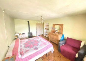 Casa semi indipendente Borgata Combavacce, s.n.c., Perosa Argentina - foto 9