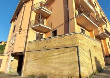 20221123_151905.jpg - Appartamento Massa Martana - foto 3