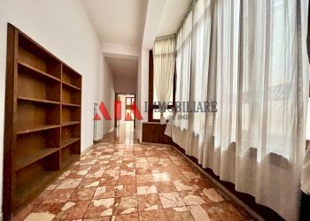 Disimpegno - Appartamento Via Giuseppe Mazzini, Pontedera - foto 9