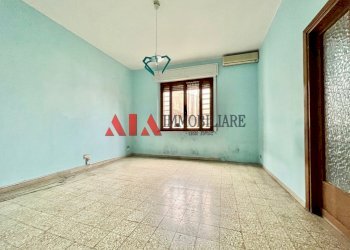 Camera - Appartamento Via Giuseppe Mazzini, Pontedera - foto 10