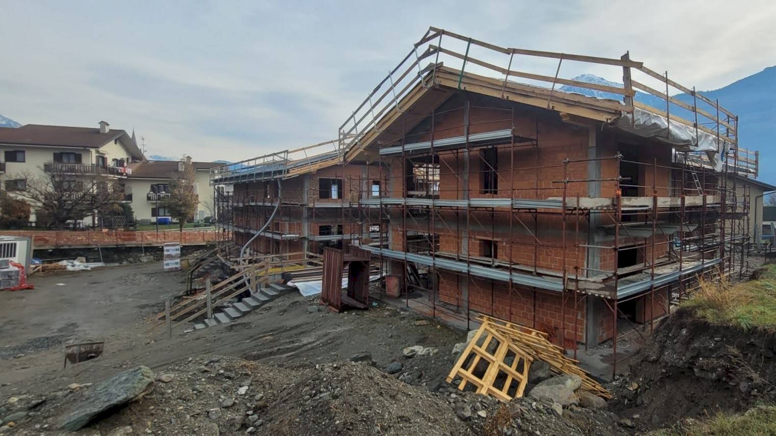 Two-room apartment Via Corrado Gex, Nus - photo 3