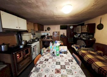 Casa semi indipendente Borgata Baisa, snc, Perosa Argentina - foto 6