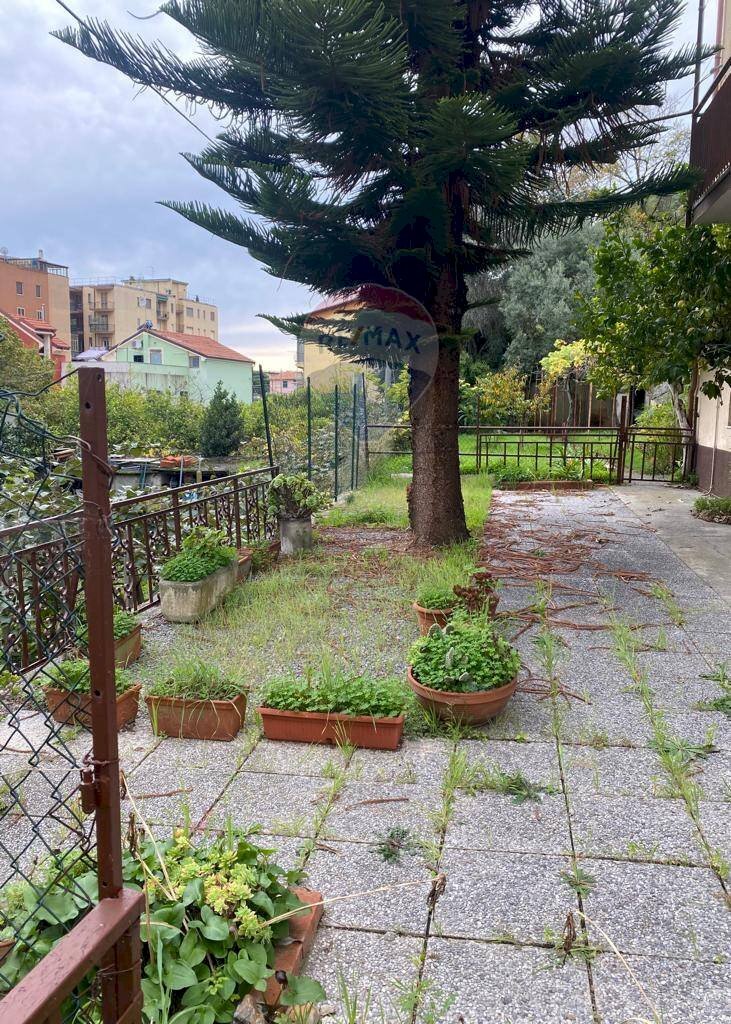 Independent house Via Giovanni Pascoli, 3-5 
 Borghetto Santo Spirito, Borghetto Santo Spirito - photo 3