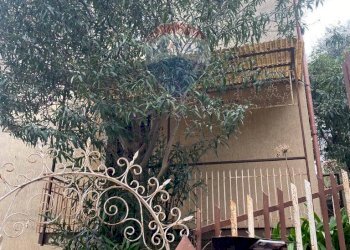 Independent house Via Giovanni Pascoli, 3-5 
 Borghetto Santo Spirito, Borghetto Santo Spirito - photo 1