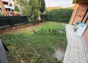 11 - Two-room apartment Via Como, Cesano Maderno - photo 4